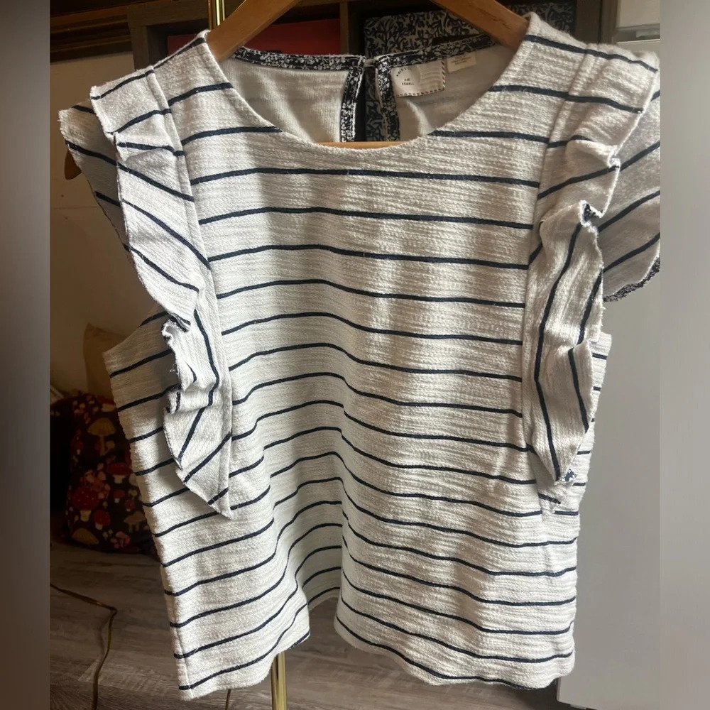 Anthropologie LIKE NEW ruffle sleeve top XS - Picture 2 of 11
